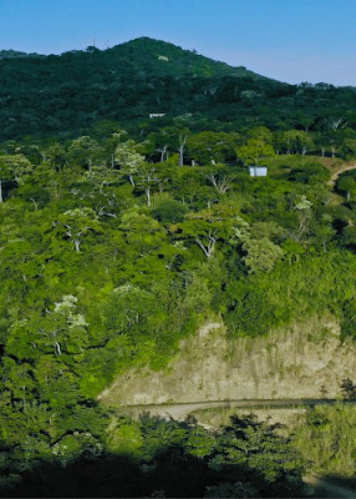 las mesas of el encanto